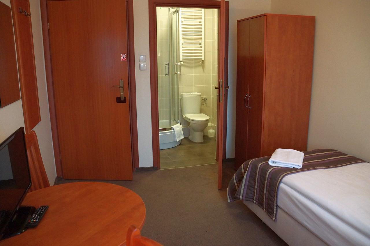 Hotel Bosir بياليستوك المظهر الخارجي الصورة